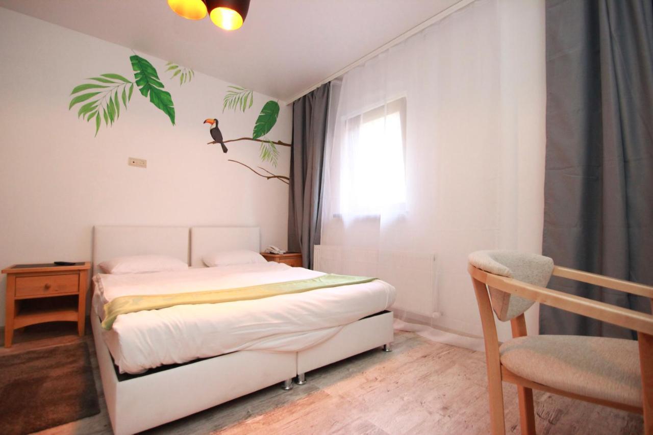 Garden Eco Design Hotel Odessa Eksteriør bilde